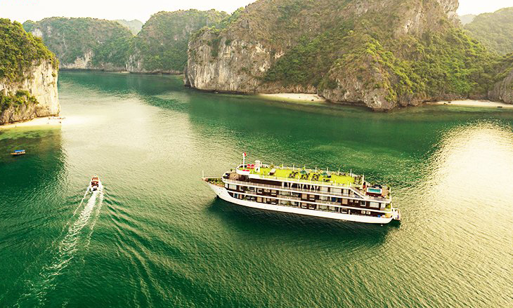 Du thuyền Dora Vịnh Lan Hạ 2 ngày 1 đêm