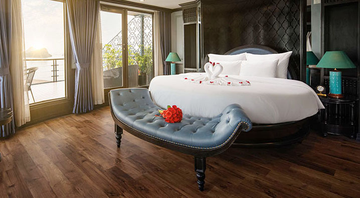 Du thuyền Doris Vịnh Lan Hạ 2 ngày 1 đêm