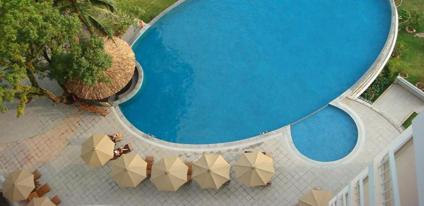 Khách sạn Novotel Hạ Long