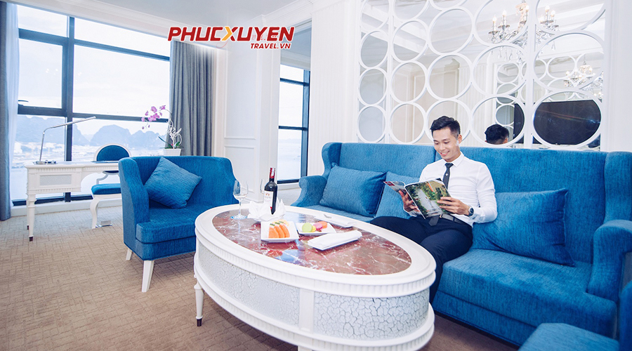 Phòng Grand Suite hướng biển Khách sạn Wyndham Legend Hạ Long