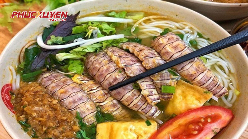 Những món ăn nên thử khi đến Hạ Long