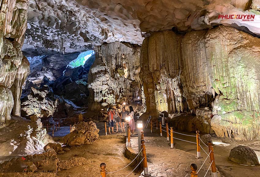 Tour Hà Nội - Cáp treo Nữ hoàng - Câu mực đêm - Vịnh Hạ Long 3 ngày 2 đêm