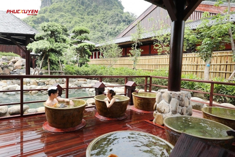 Tour Hà Nội - Cáp treo Nữ hoàng - Du thuyền ngủ đêm - Onsen 3 ngày 2 đêm