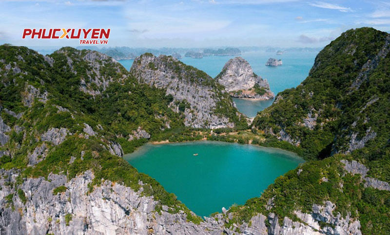 Những địa điểm tham quan tuyệt đẹp ở Hạ Long