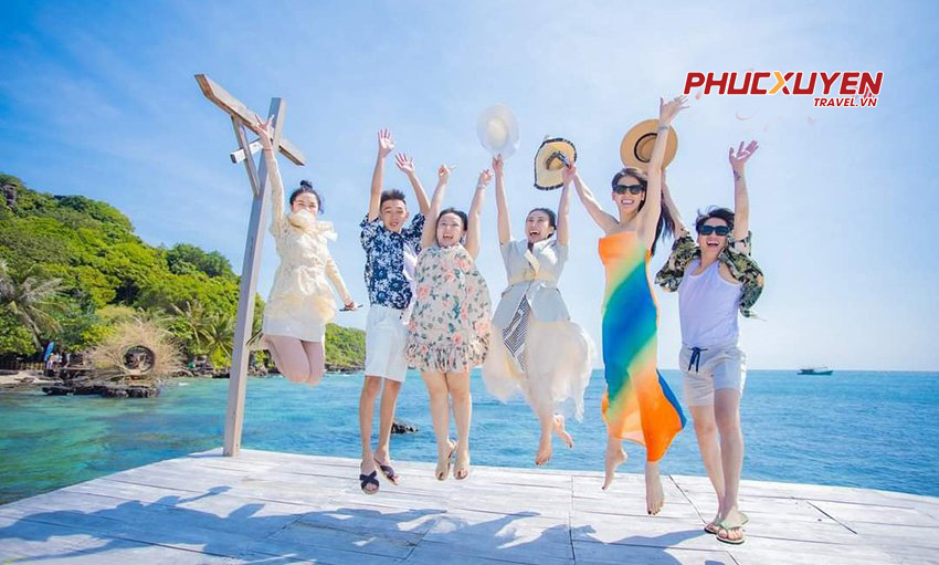 Tour du lịch trên Cano đến tham quan 4 Đảo Phú Quốc